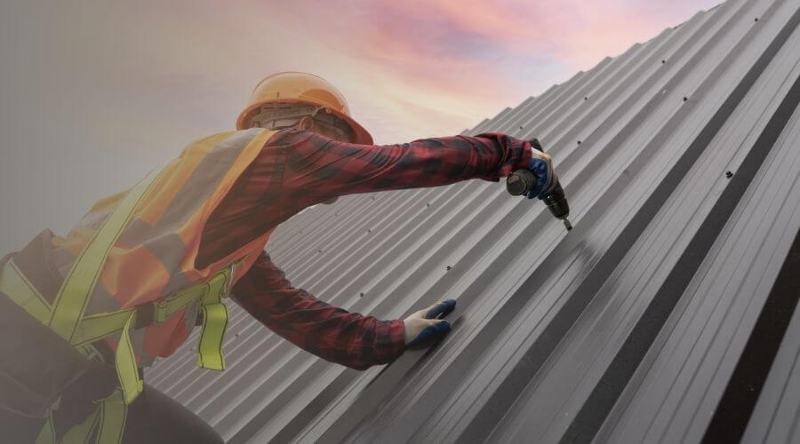 Professional gutter cleaning in Gretna, LA